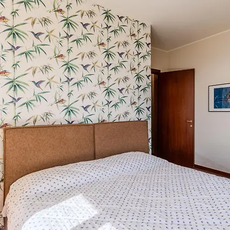Apartmán Piazza San Giuseppe-7 By Interhome